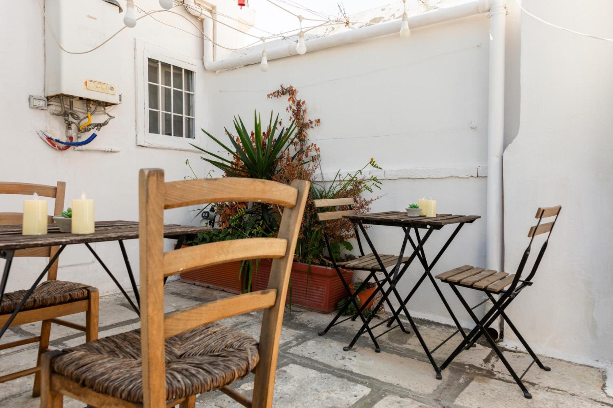 Bari Landlord 71 - Central Rooms Zewnętrze zdjęcie